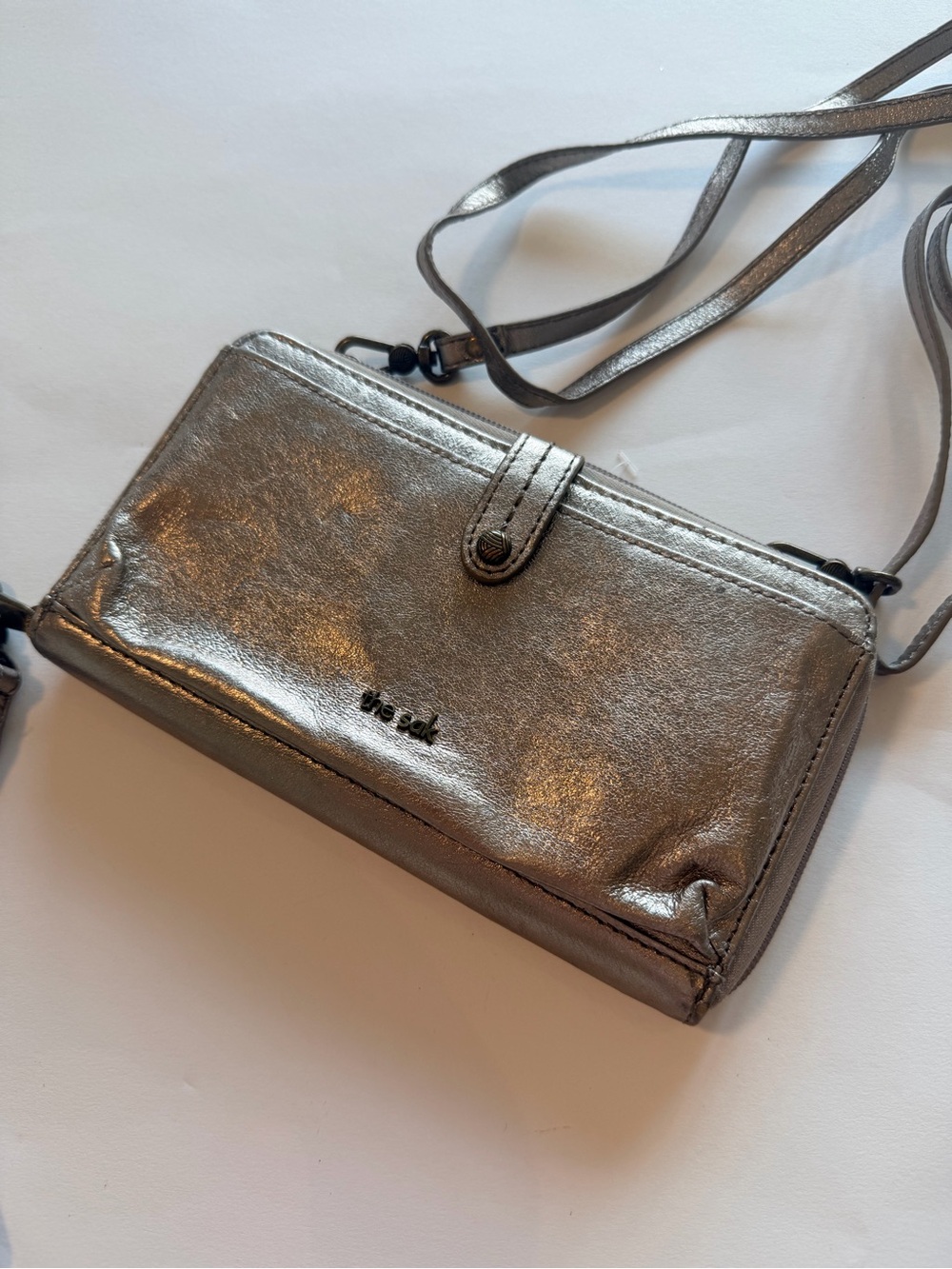 The Sak Metallic Silver Convertible Crossbody Wallet Bag Wristlet